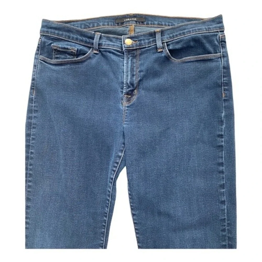 J BRAND Brooke Bootcut‎ Jeans in Color Aura, Size 32, Denim